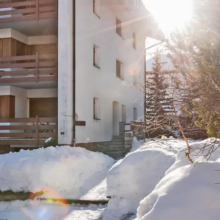 Daire Chesa San Gian First Floor - Celerina