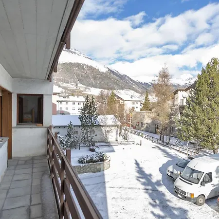 Chesa San Gian First Floor - Celerina Daire *